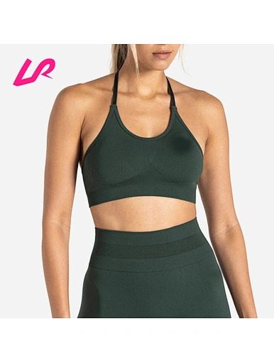 Cover up in style with our seamless support bra. Designed for comfort and support, it's a must-have for any workout wardrobe. Shop now and stay ahead of the trend.